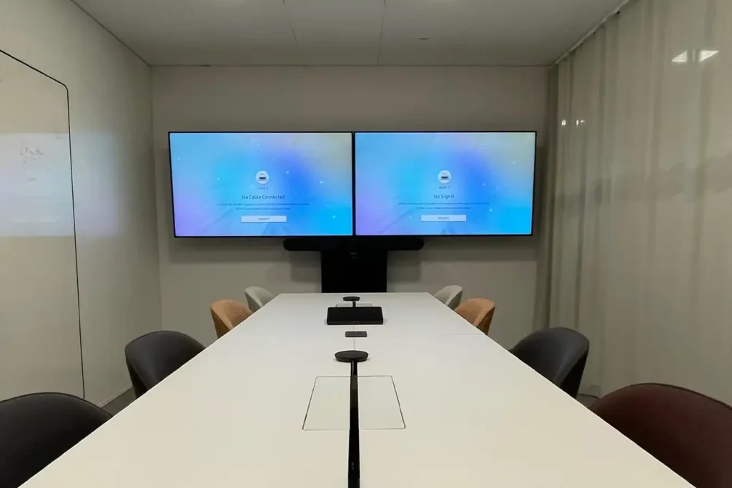 Mellanstora Mötesrum